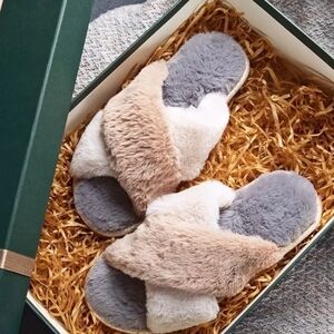Cozy Faux Fur Slippers in Gray and Tan (NWT)